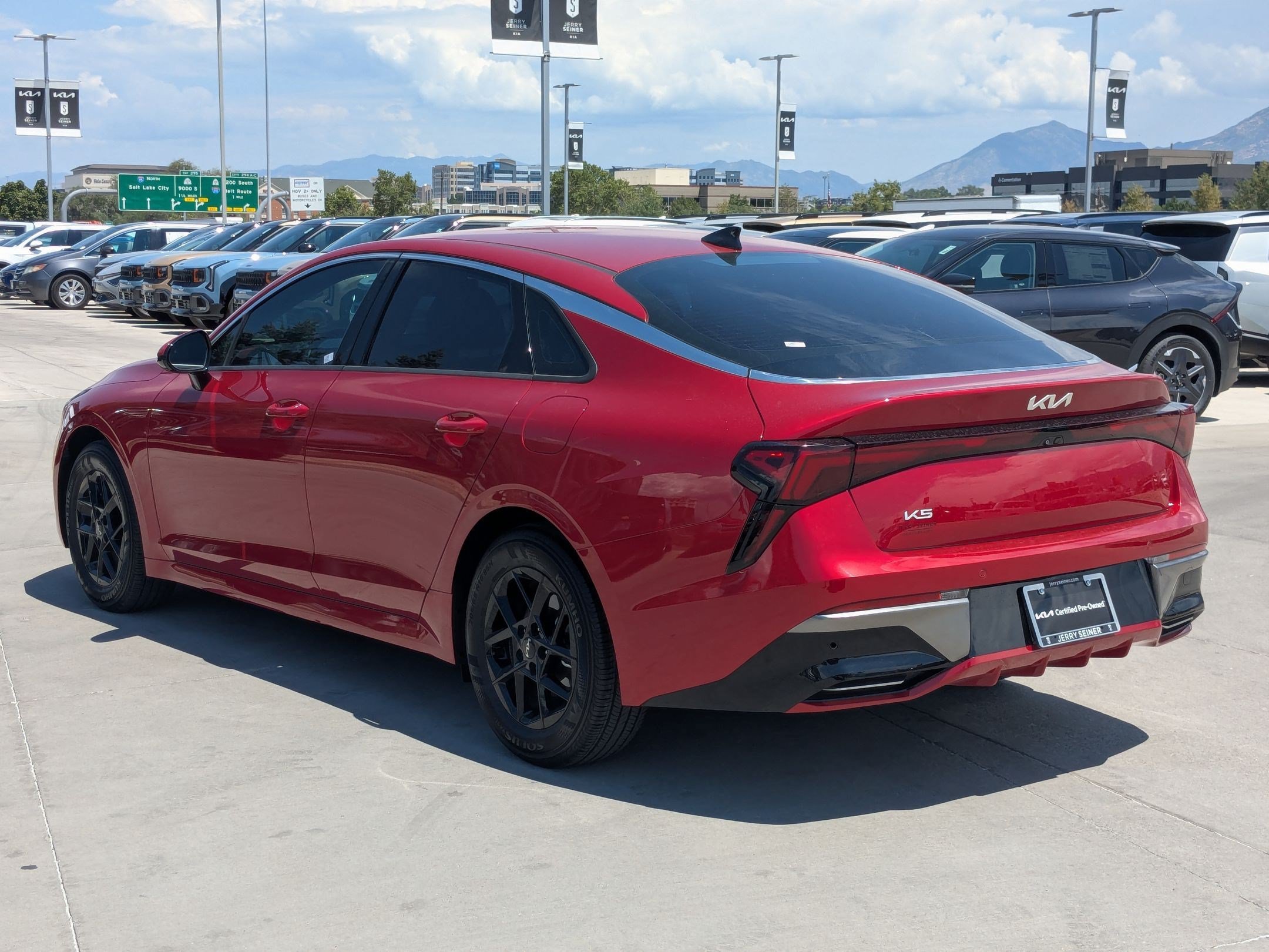 Certified 2025 Kia K5 LXS FWD image 3
