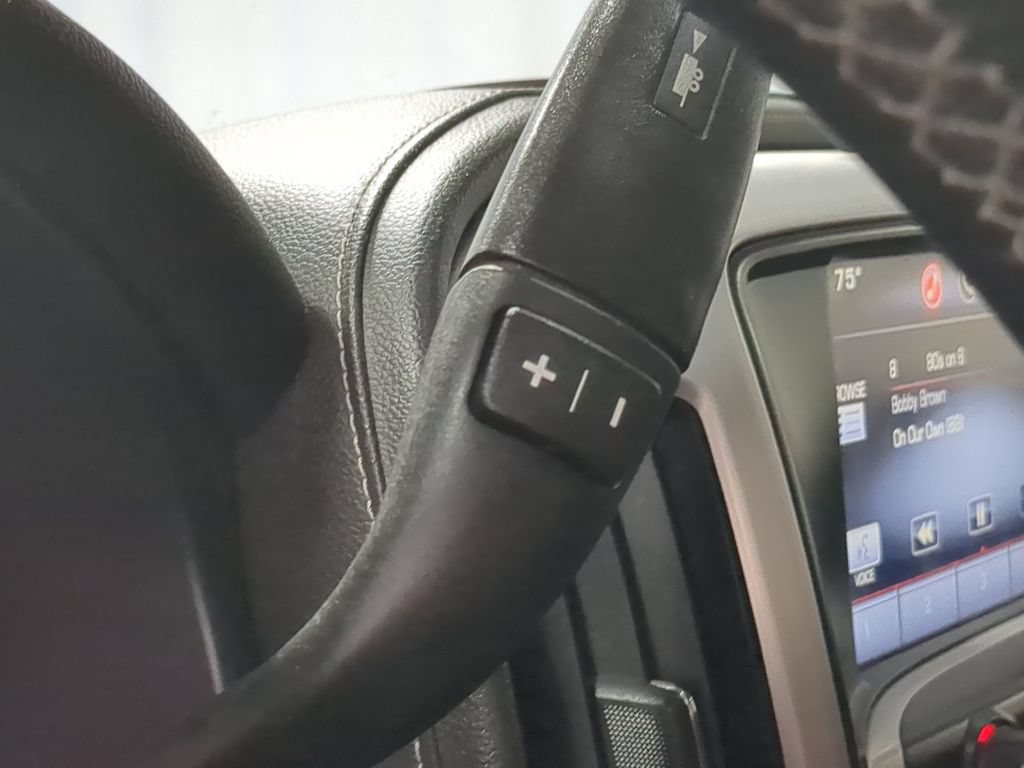 Used 2015 GMC Sierra 1500 SLE AWD/4WD image 29