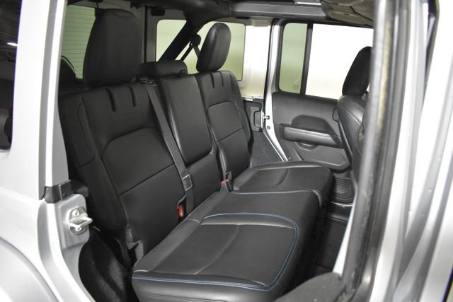 Used 2024 Jeep Wrangler High Altitude AWD/4WD image 33