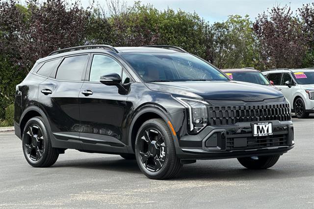 New 2026 Kia Sportage AWD Hybrid image 2