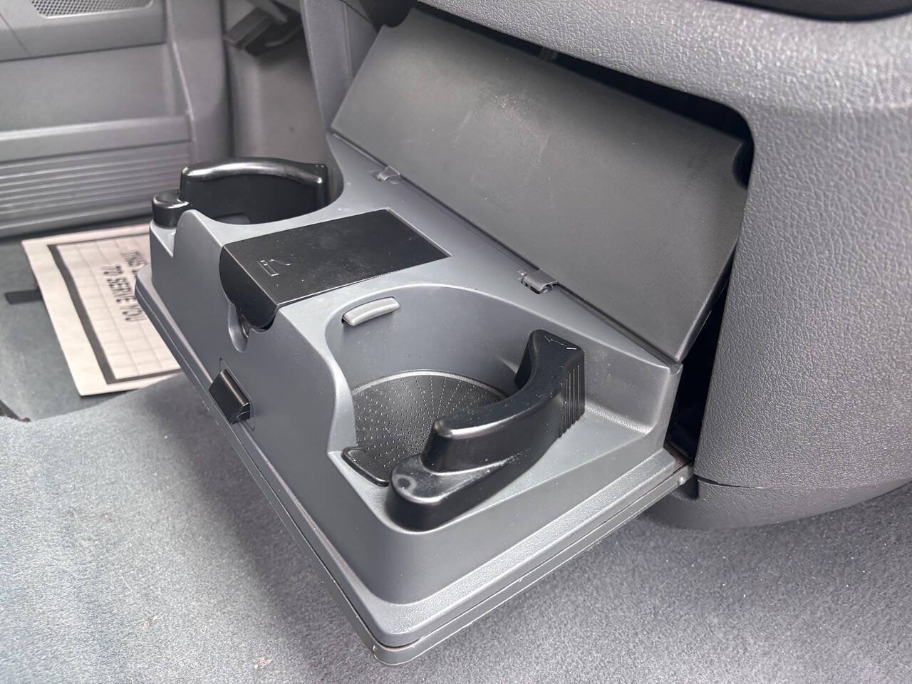 Used 2008 Dodge Ram 1500 Truck ST RWD image 18