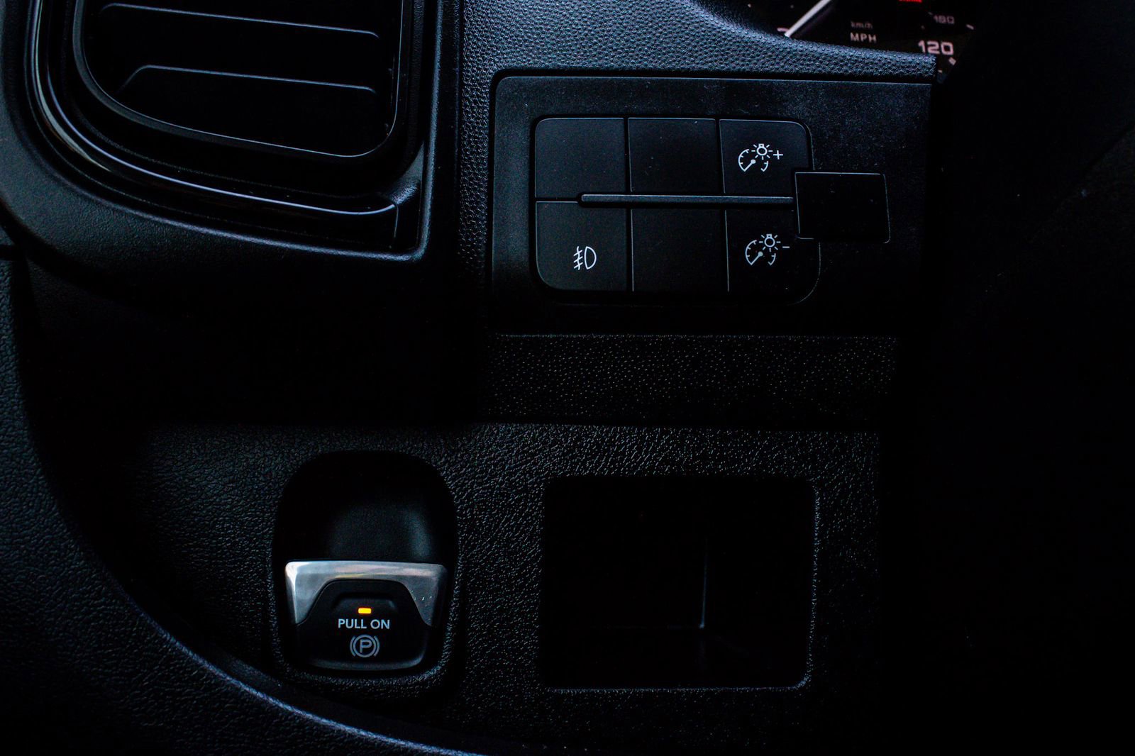 Used 2022 RAM ProMaster 3500 w/ Convenience Group image 23