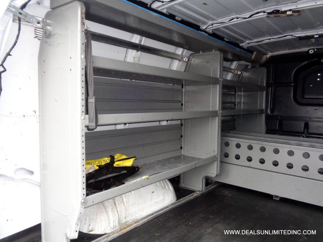 Used 2019 Chevrolet Express 2500 w/ Driver Convenience Package image 18