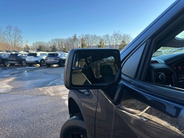 Used 2022 Chevrolet Silverado 1500 Custom image 14