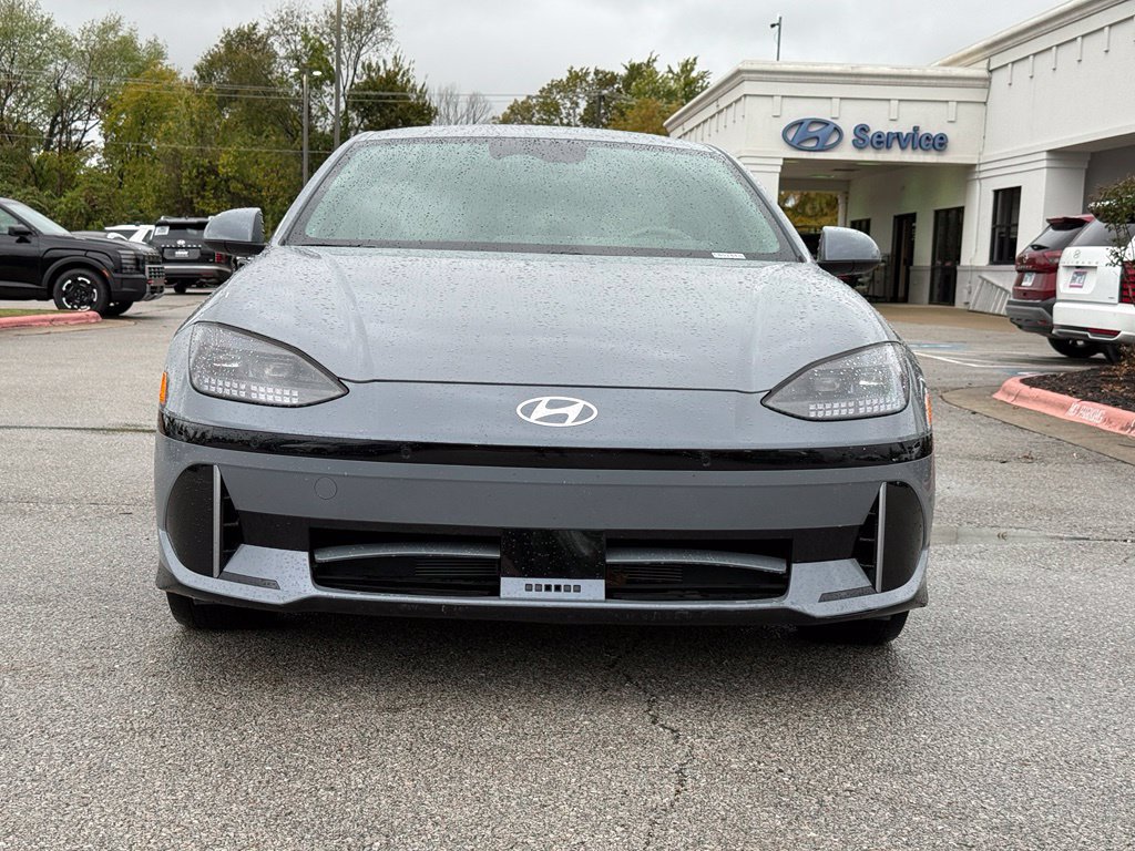 Used 2023 Hyundai Ioniq 6 Limited RWD image 2