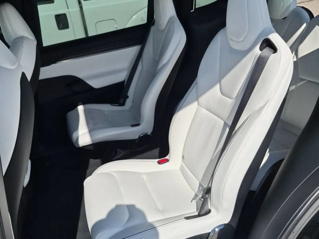 Used 2024 Tesla Model X Plaid AWD/4WD image 6