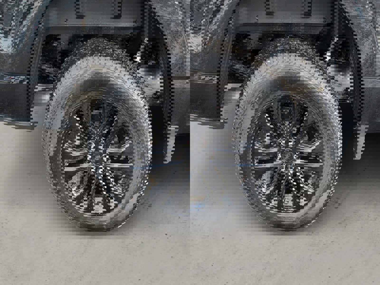 Used 2025 Ford F150 XLT w/ Equipment Group 302A MID image 9