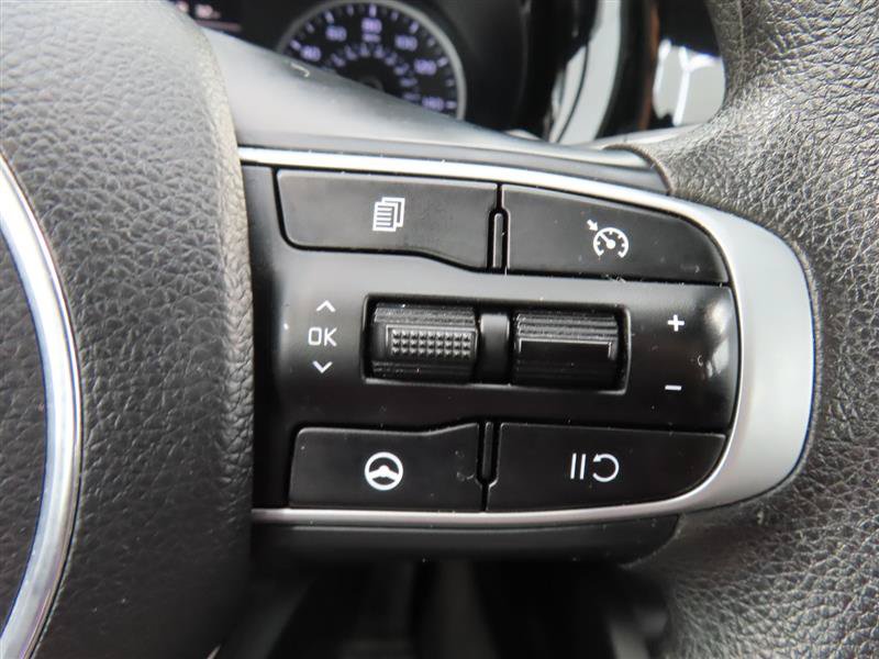 Used 2023 Kia K5 LXS FWD image 17