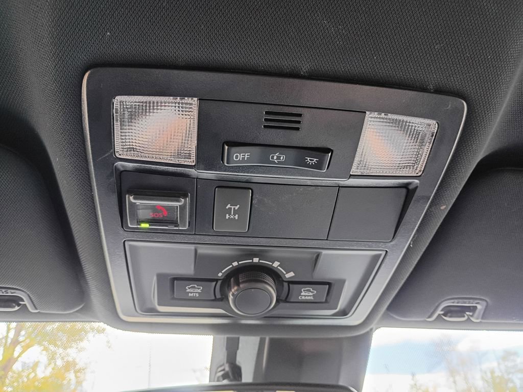 Used 2021 Toyota Tacoma TRD Off-Road image 28