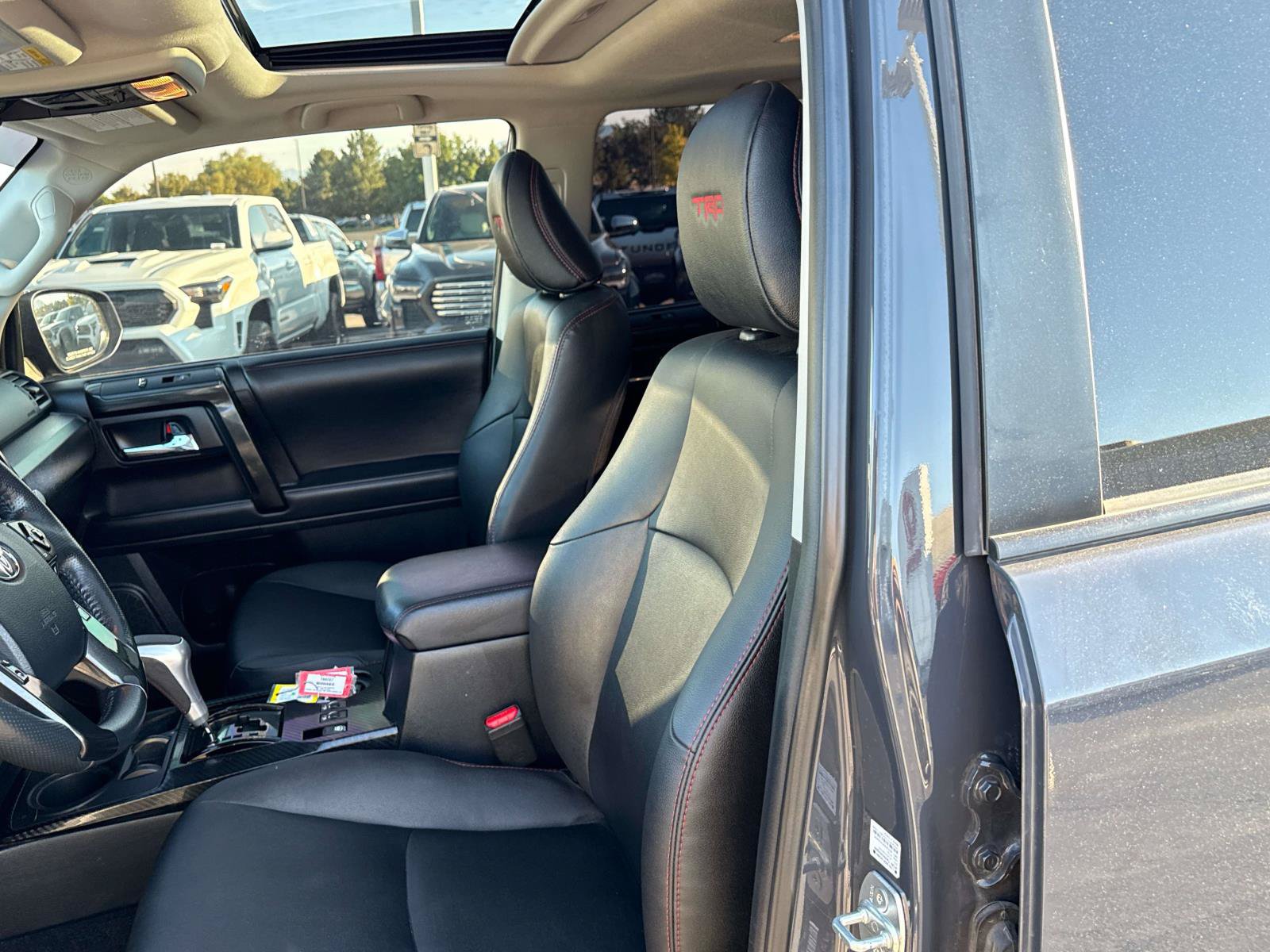 Used 2024 Toyota 4Runner TRD Off-Road Premium w/ Moonroof Package AWD/4WD image 11