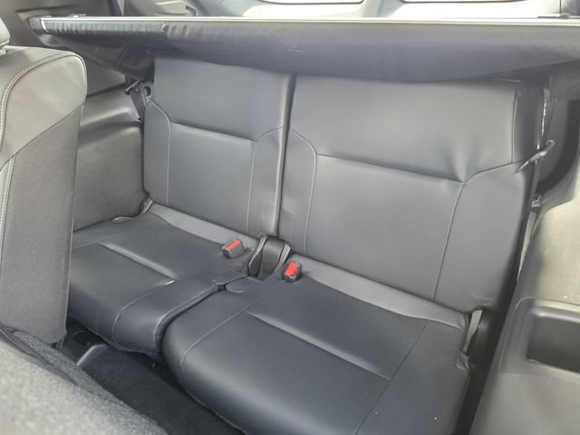 Used 2025 Mitsubishi Outlander SE FWD image 14
