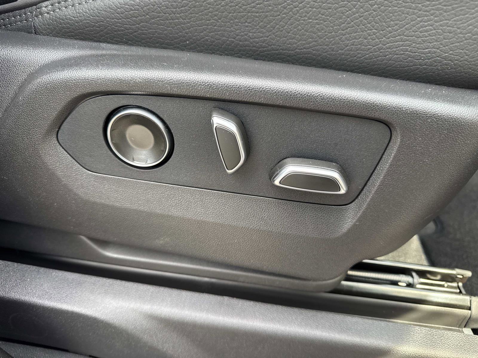 New 2026 GMC Sierra 2500 Denali w/ Denali Reserve Package image 28