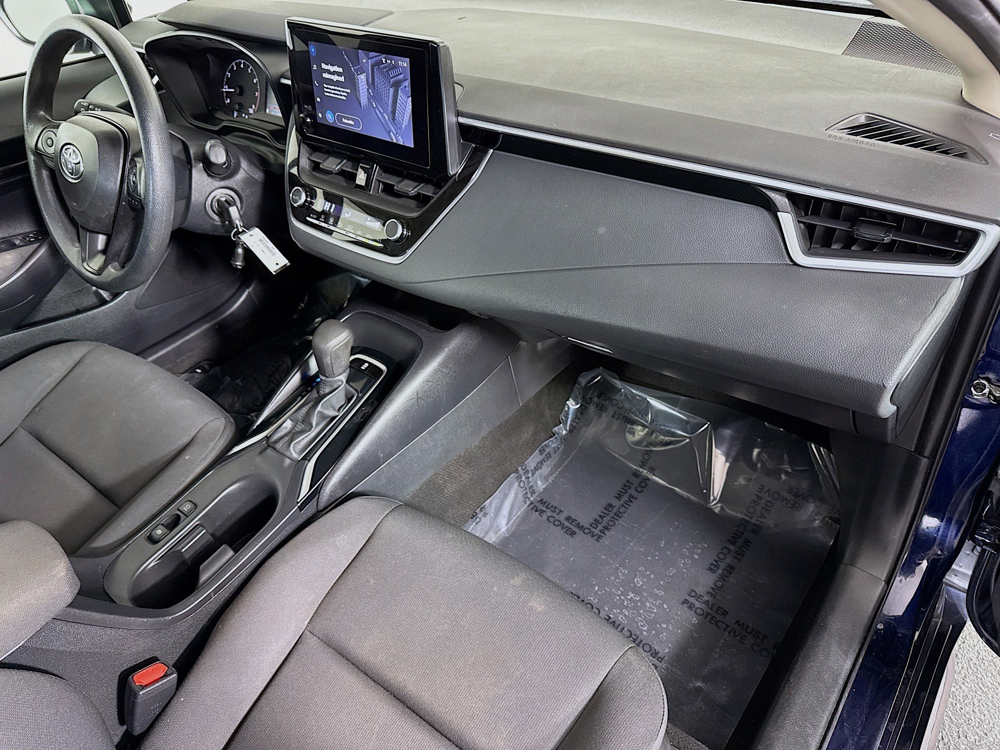 Used 2023 Toyota Corolla LE image 38