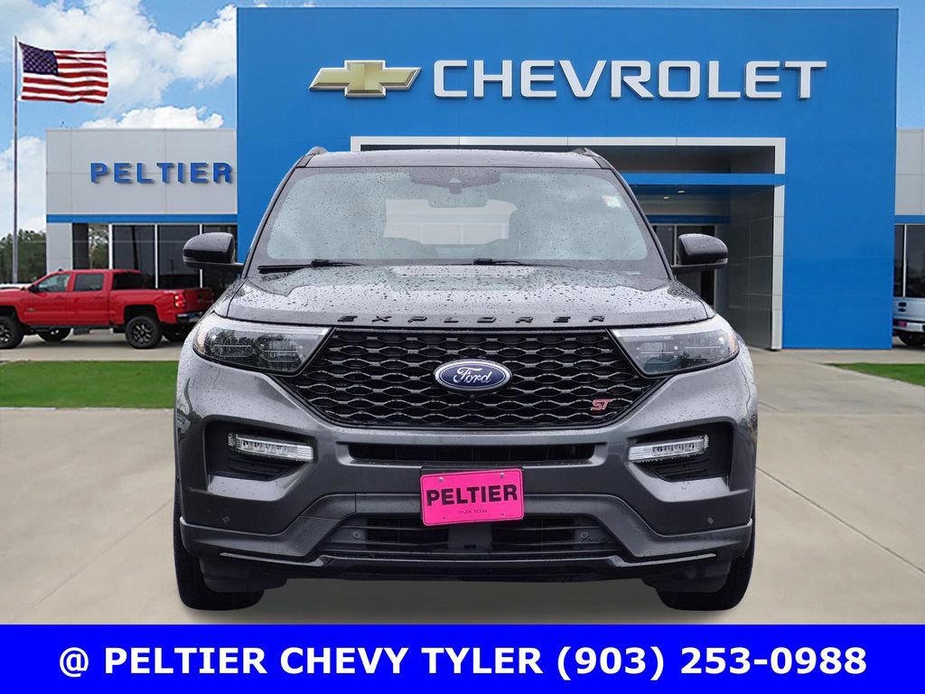 Used 2020 Ford Explorer ST w/ ST Street Pack image 2