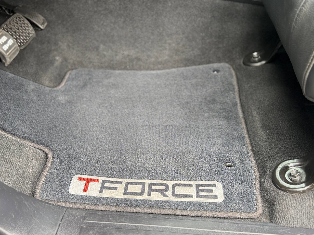 Used 2017 Toyota Tundra Limited w/ Limited Premium Package AWD/4WD image 88