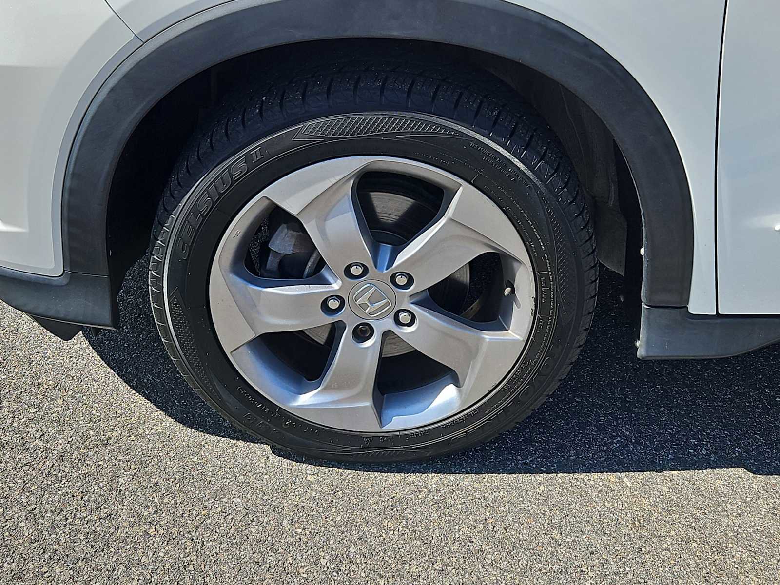 Used 2018 Honda HR-V LX image 19