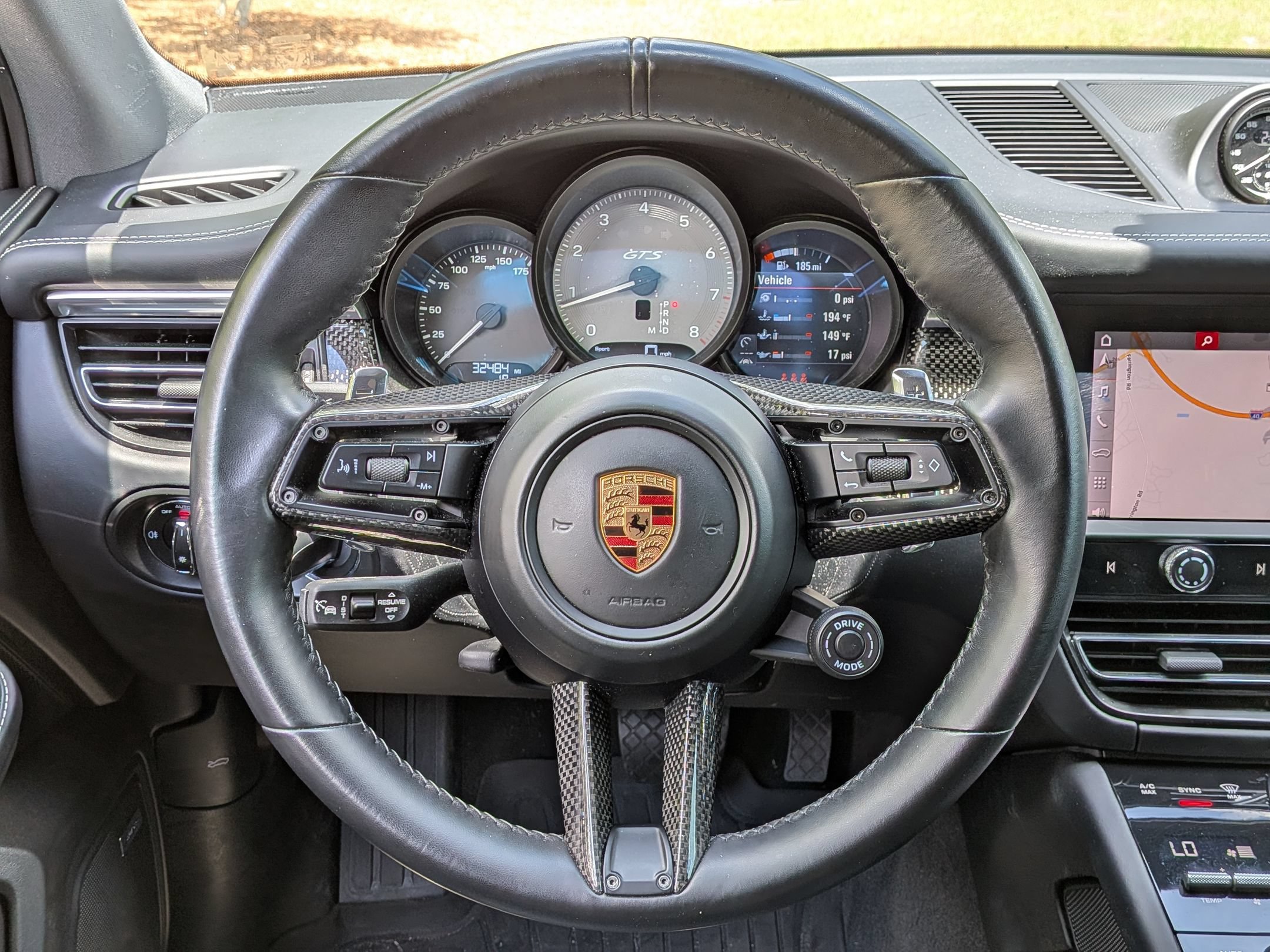 Certified 2024 Porsche Macan GTS AWD/4WD image 7