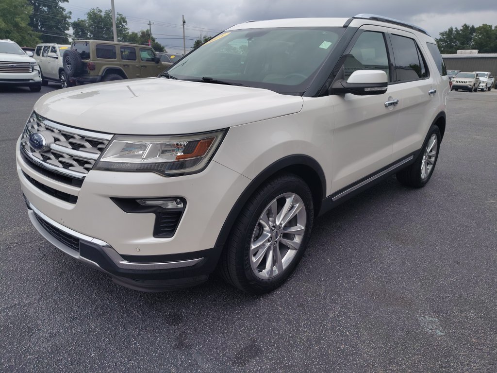 Used 2018 Ford Explorer Limited FWD image 4