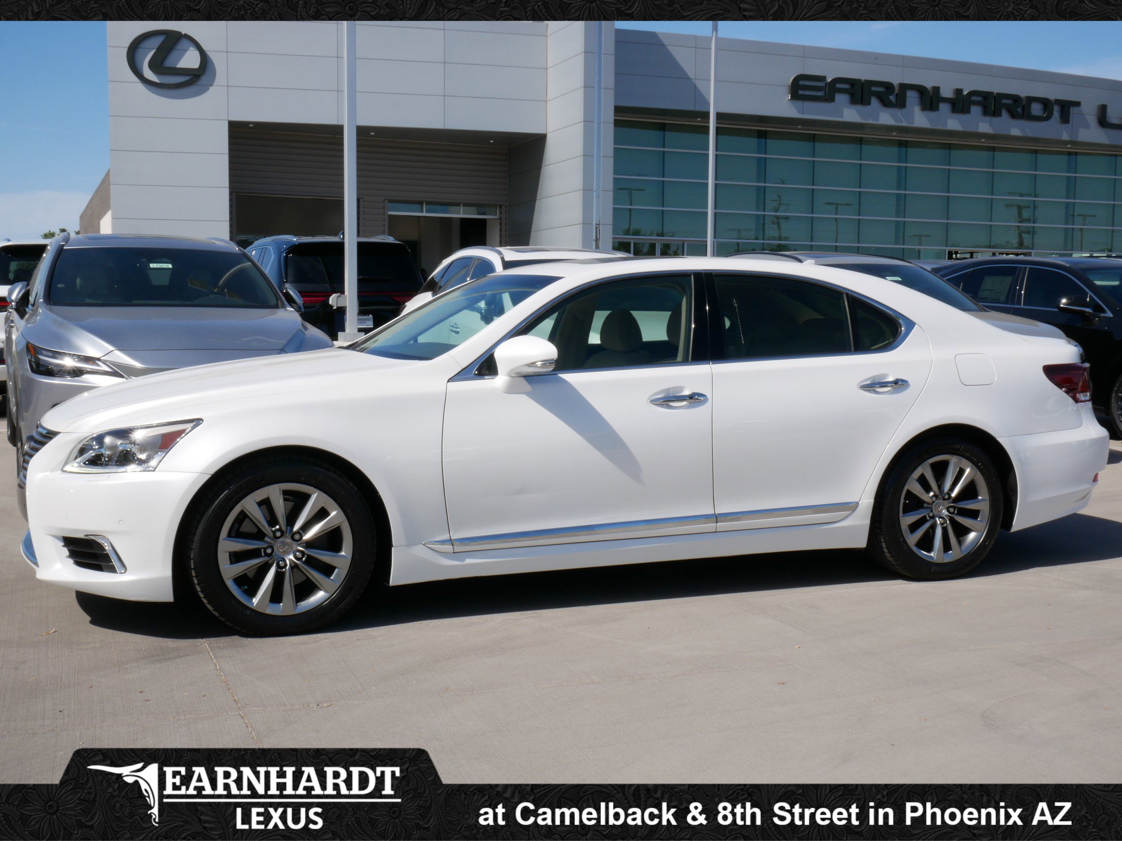 Used 2013 Lexus LS 460 w/ Comfort Pkg RWD image 1