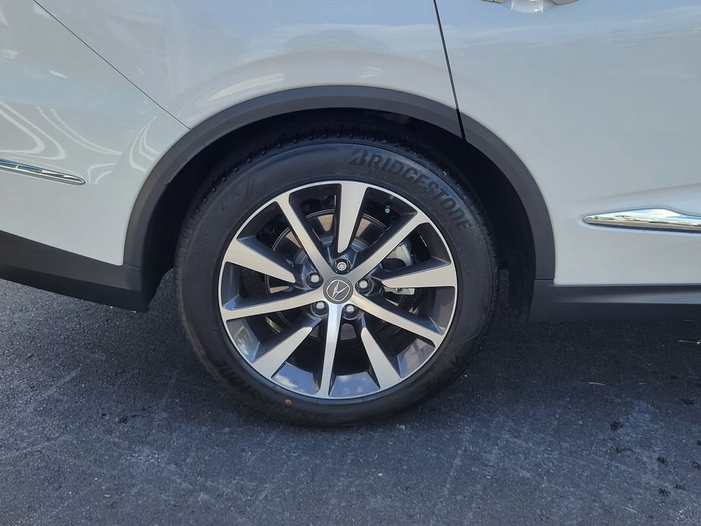 Certified 2026 Acura MDX w/ Technology Package FWD image 8