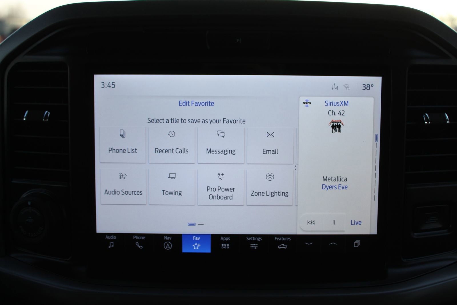 New 2025 Ford F150 XLT w/ Equipment Group 302A MID image 37