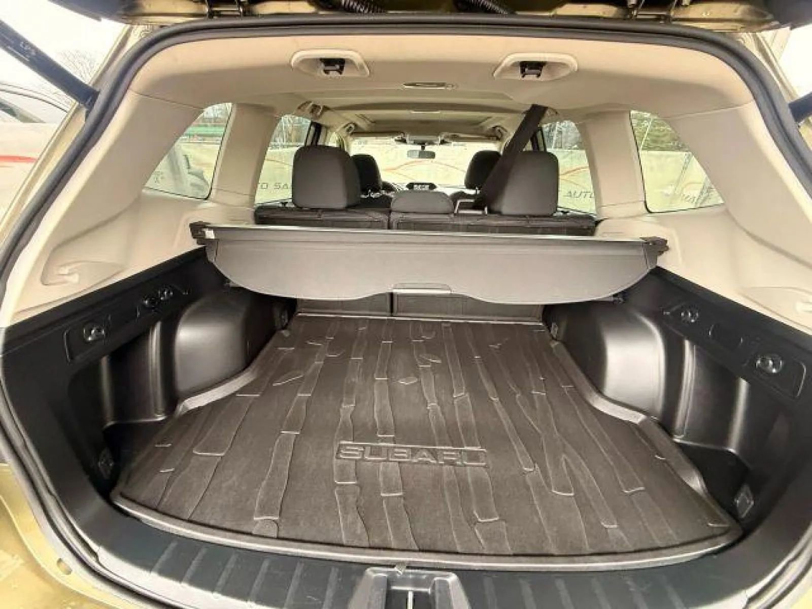 Used 2022 Subaru Forester Premium AWD/4WD image 18