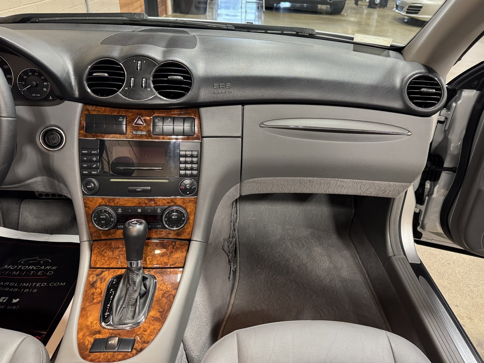 Used 2008 Mercedes-Benz CLK 350 Cabriolet image 38