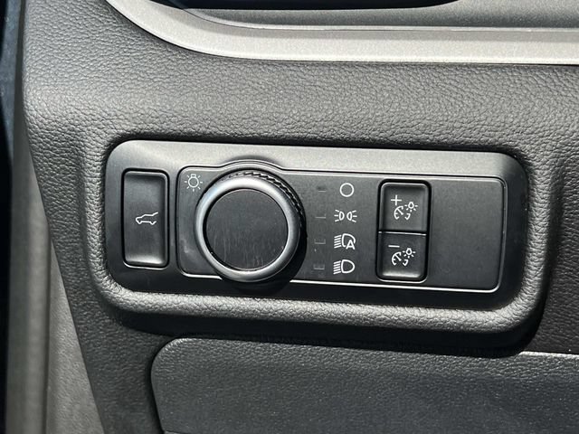 Certified 2024 Ford Explorer XLT AWD/4WD image 31