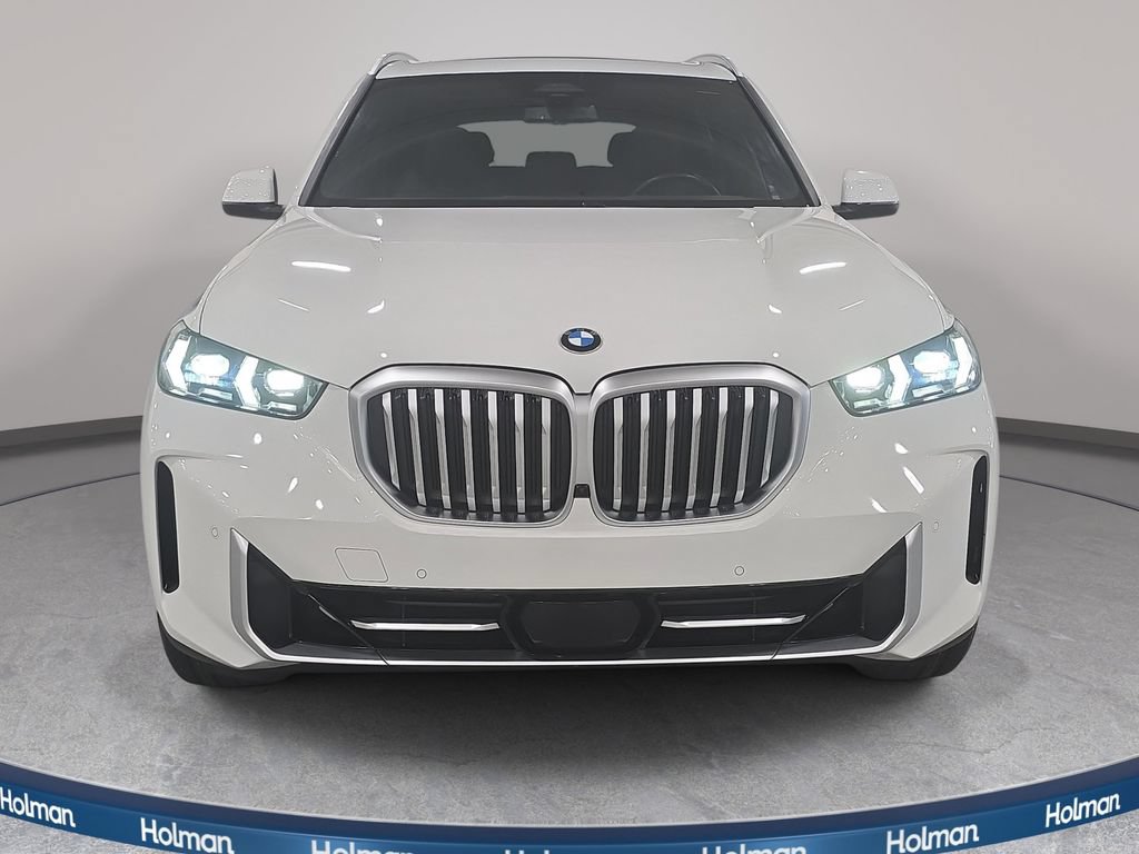 Certified 2025 BMW X5 sDrive40i w/ Parking Assistance Package RWD image 2
