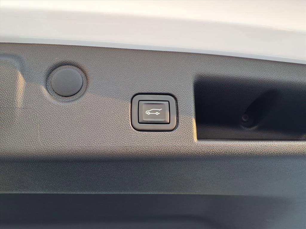 Used 2022 Chevrolet Equinox LT image 8