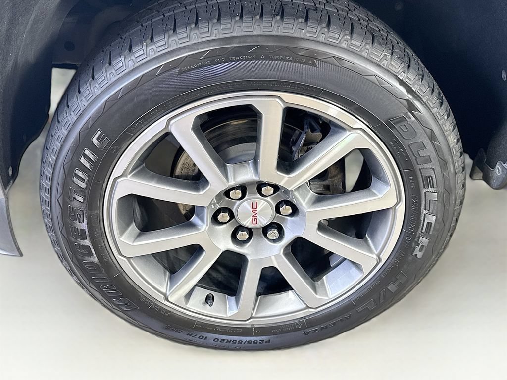 Used 2022 GMC Canyon Denali RWD image 38