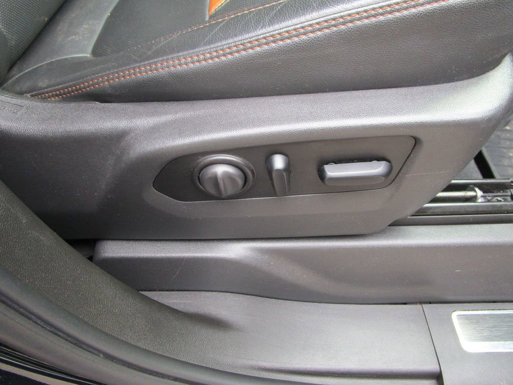 Used 2020 GMC Sierra 1500 AT4 w/ AT4 Premium Package image 25