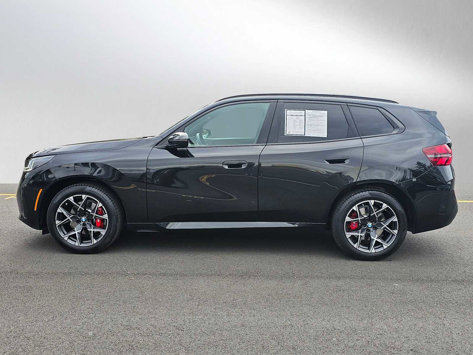 Used 2025 BMW X3 xDrive30i w/ M Sport Package image 6
