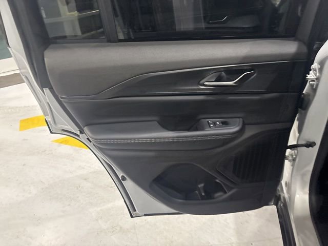 Used 2024 Jeep Grand Cherokee Altitude AWD/4WD image 30