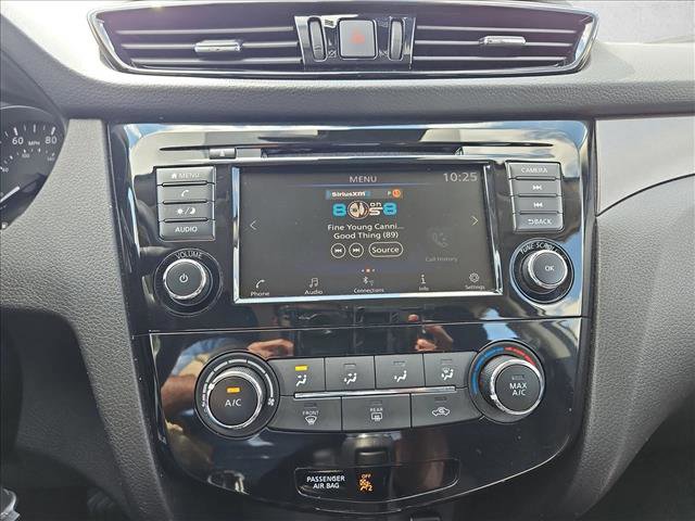 Used 2022 Nissan Rogue Sport S AWD/4WD image 14