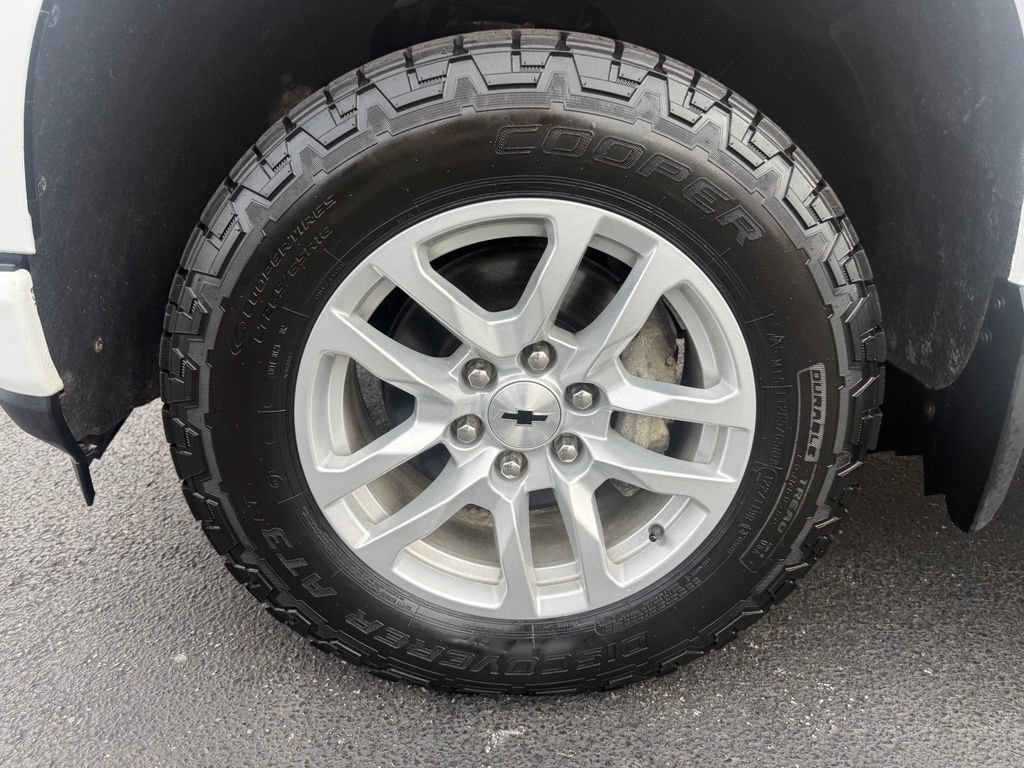 Used 2020 Chevrolet Silverado 1500 RST AWD/4WD image 14
