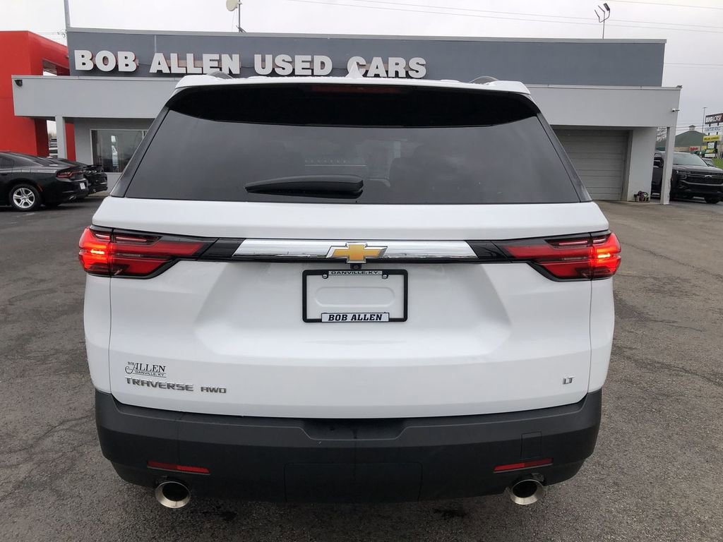 Used 2023 Chevrolet Traverse LT w/ LPO, Floor Liner Package AWD/4WD image 19
