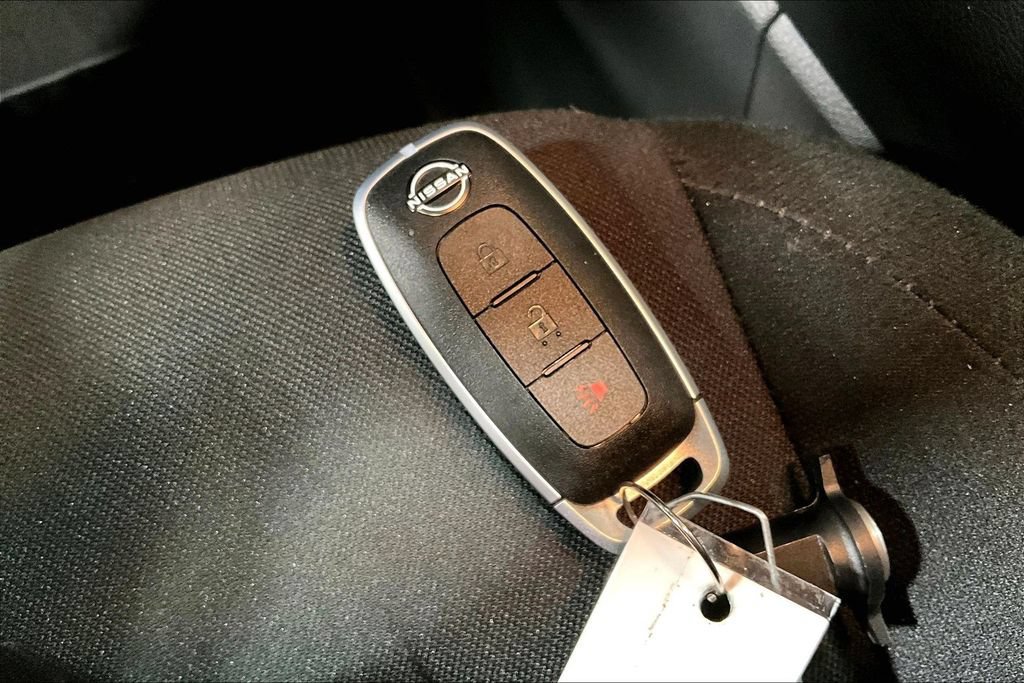 Used 2024 Nissan Kicks S FWD image 12