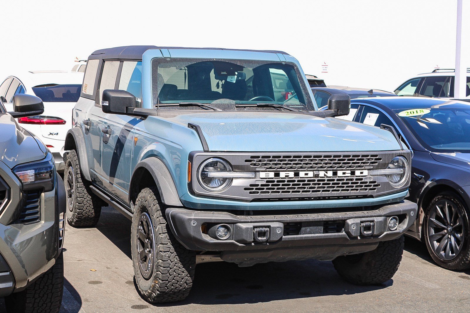 Used 2023 Ford Bronco Badlands AWD/4WD image 3