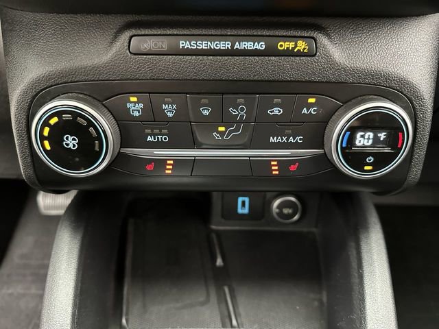 Used 2020 Ford Escape SE Sport image 21