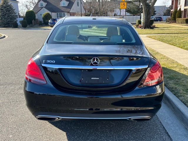 Used 2019 Mercedes-Benz C 300 Sedan image 5