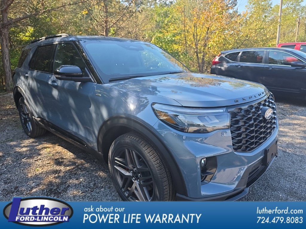 New 2027 Ford Explorer ST-Line w/ ST-Line Street Pack AWD/4WD image 1