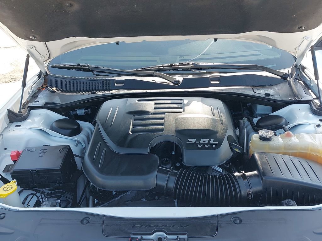 Used 2022 Dodge Charger SXT image 25