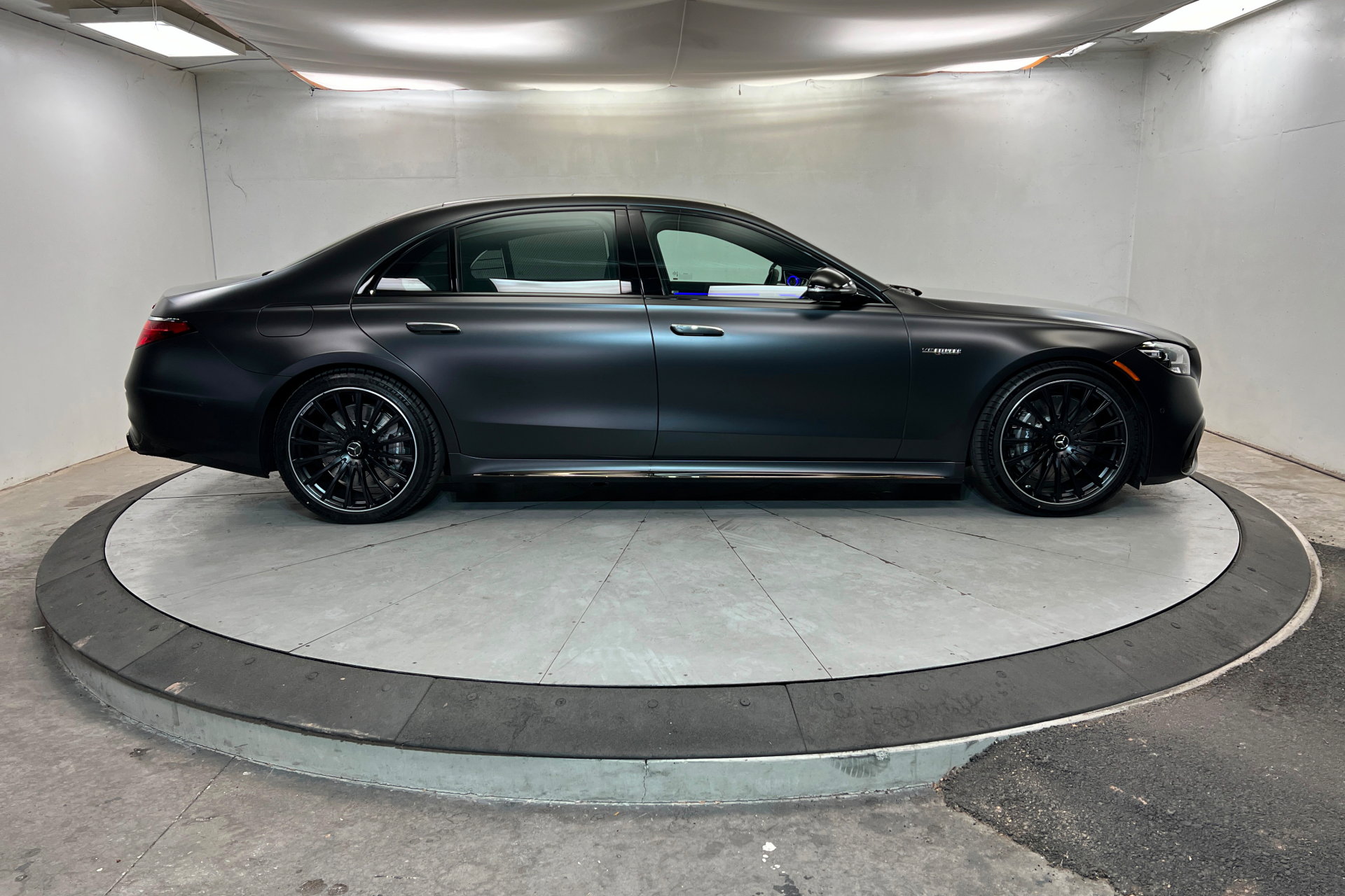 New 2026 Mercedes-Benz S 63 AMG S image 6