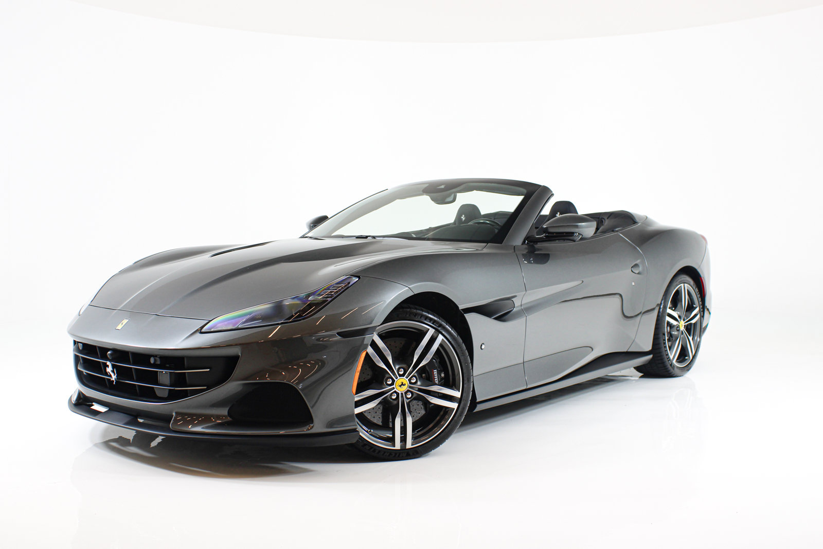 Certified 2023 Ferrari Portofino M RWD image 67