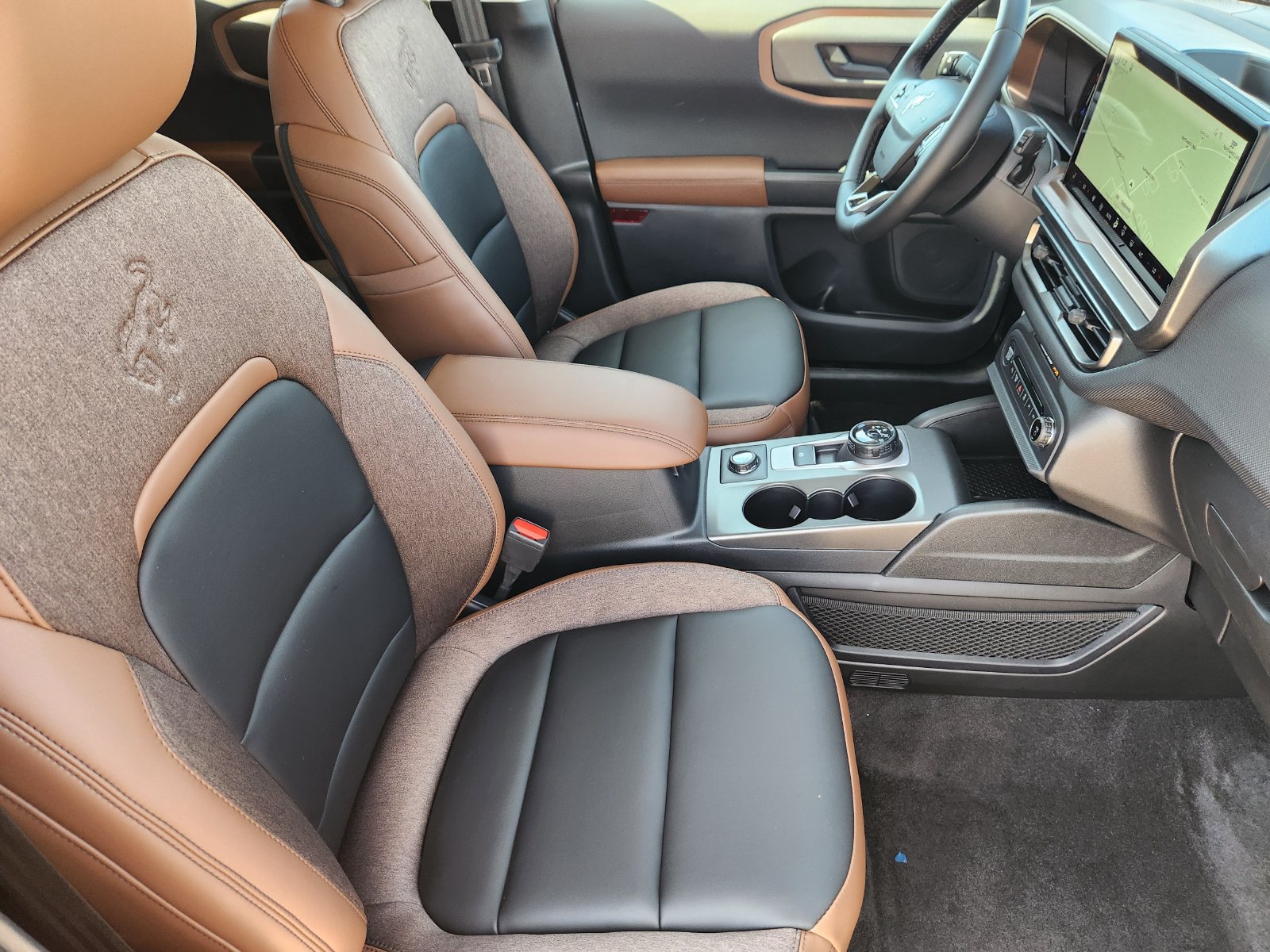 New 2026 Ford Bronco Sport Outer Banks w/ Outer Banks Tech Package+ AWD/4WD image 16