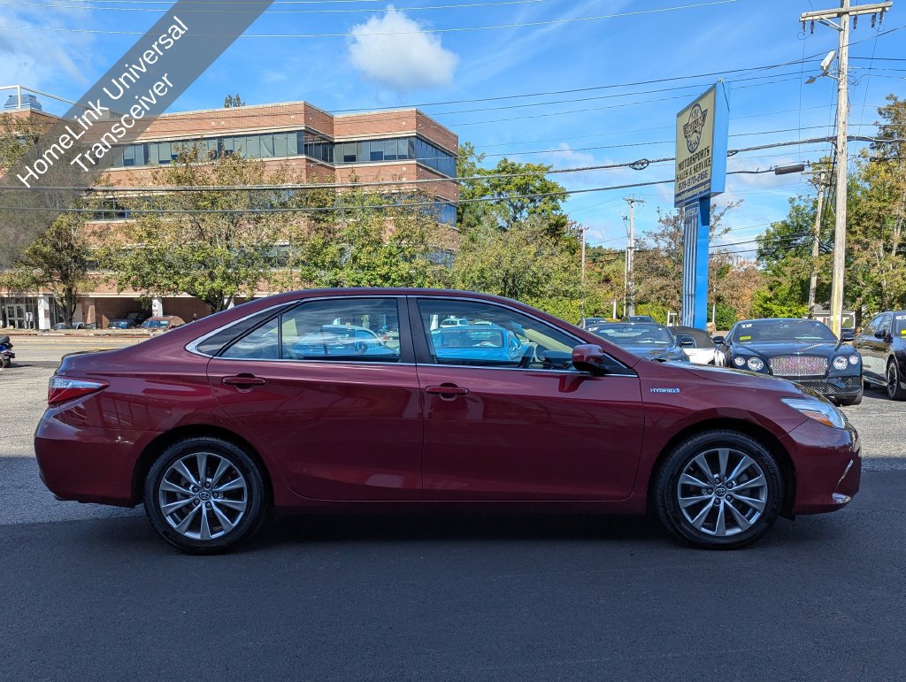Used 2017 Toyota Camry XLE w/ Moonroof Package FWD image 7
