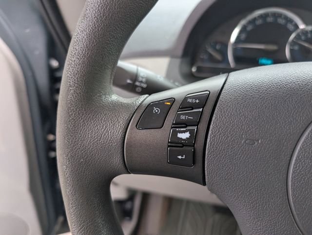 Used 2009 Chevrolet HHR LT image 10