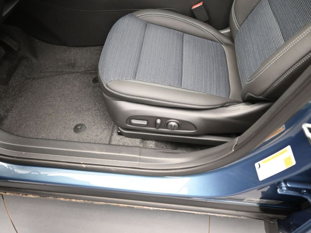 New 2026 Buick Envista Sport Touring w/ Convenience I Package FWD image 10