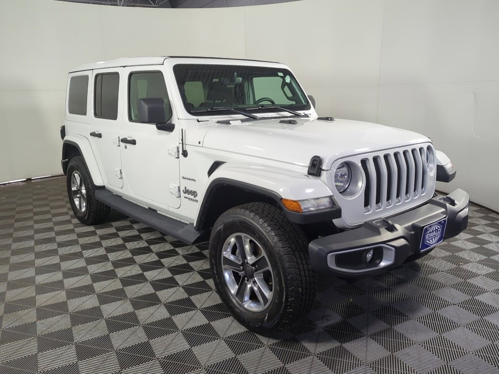 Used 2019 Jeep Wrangler Unlimited Sahara image 2